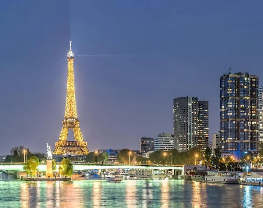 Studio Mirabeau - View Seine & Tour Eiffel Paris Apartamento